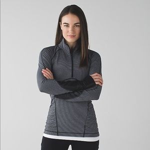 •LULULEMON• Base runner 1/2 zip parallel stripe